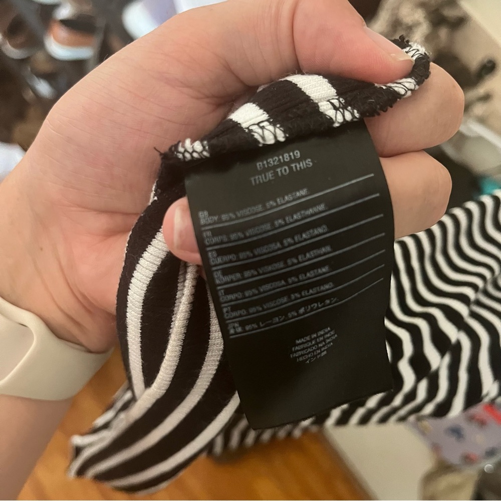 Volcom Black and White Striped Top - Picture 4 of 5